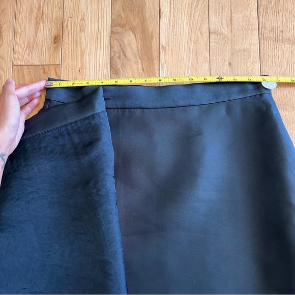 Lee Mathews Penny Black Wrap Mini Skirt Button Closure Pockets Size US 8 - Picture 3 of 8